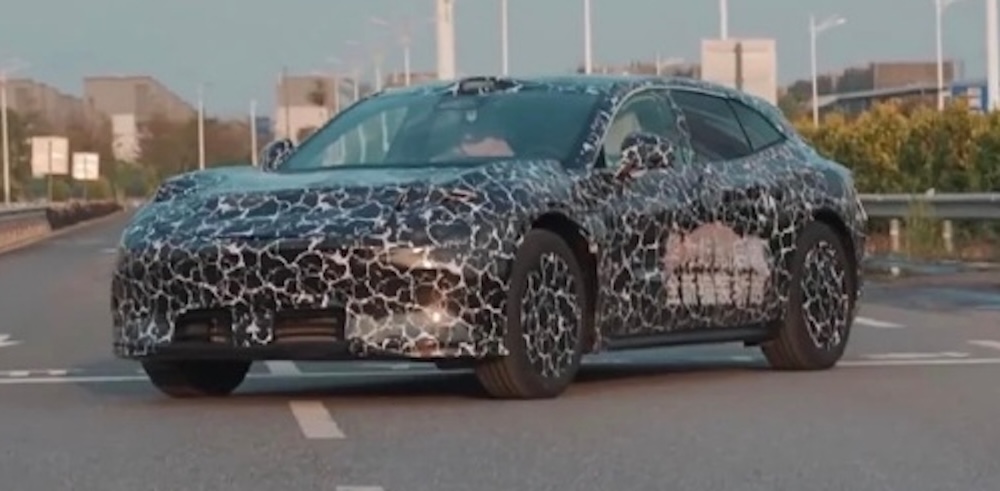 华为系要干掉奔驰宝马？！余承东的野心，藏在这20多款车中