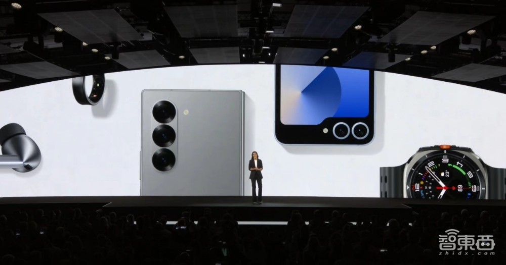 今晚,三星AI狠狠给了苹果一拳