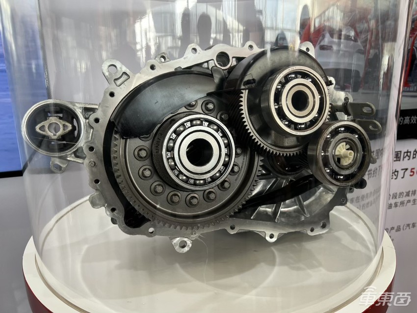 揭秘特斯拉上海工厂黑科技:微缩厂房进入门店,六大工艺完整展示