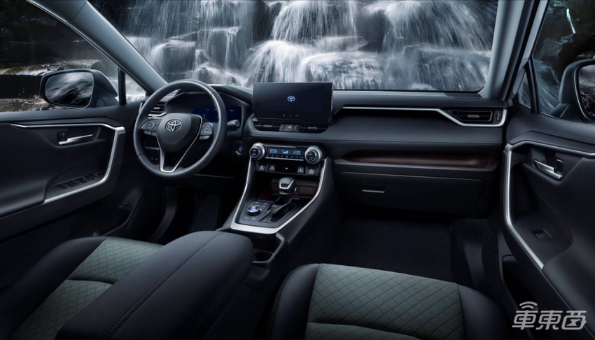丰田新RAV4荣放正式上市，起售价17.68万元，14款车型可选