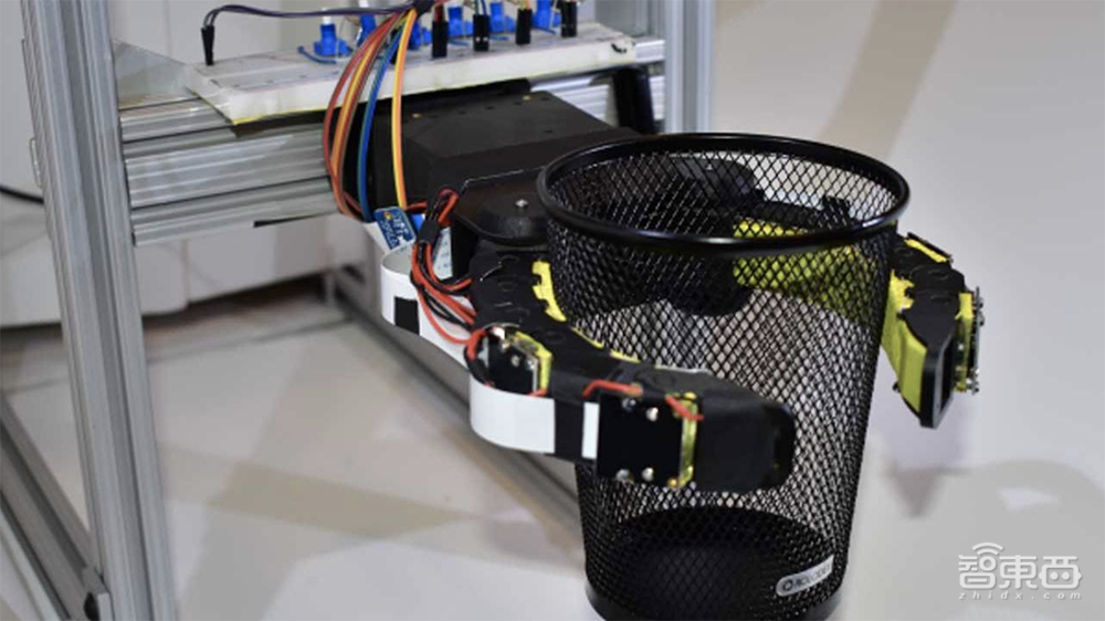 刚改完名,扎克伯格在博客上公布了一款逆天的AI数字皮肤