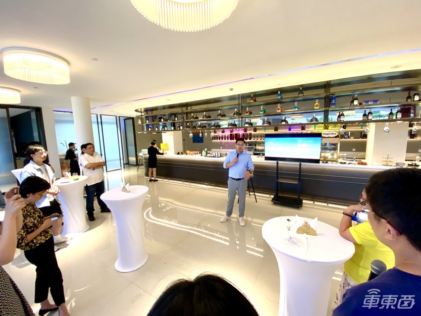 蜂巢杨红新：国内四座工厂均已投产，明年市场份额将有明显提升