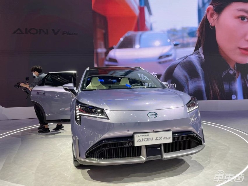 智能电动汽车引爆广州车展！新势力各显神通，BBA们扛不住了