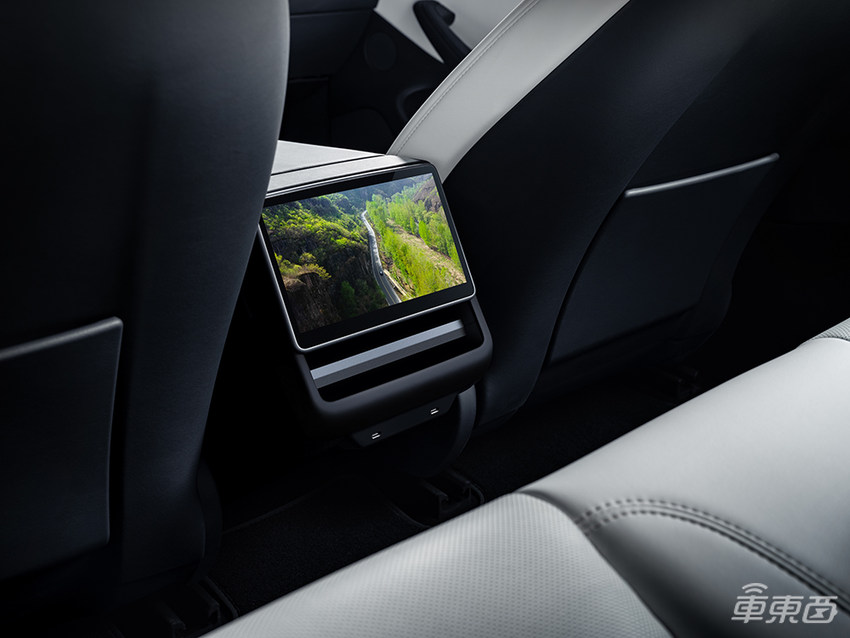 特斯拉新款Model 3涨价2.8万！内外饰均有调整，最快10月交付，你选择下单还是再等等？