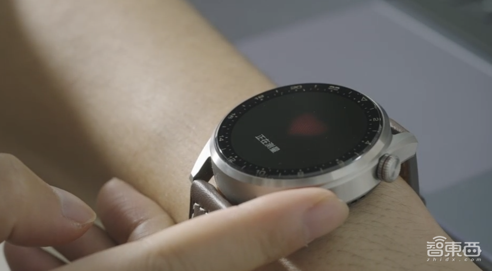 首秀智能手表黑科技,华为如何连续四年拿下国内第一?