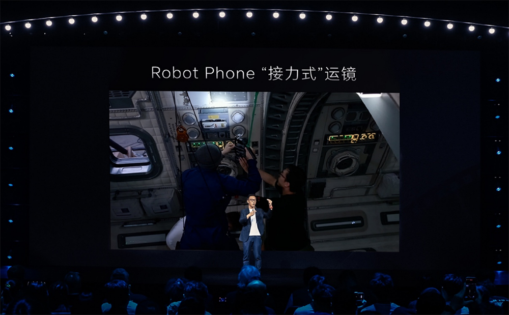 荣耀Robot Phone把拍摄玩出花,联手阿莱,复刻好莱坞级运镜