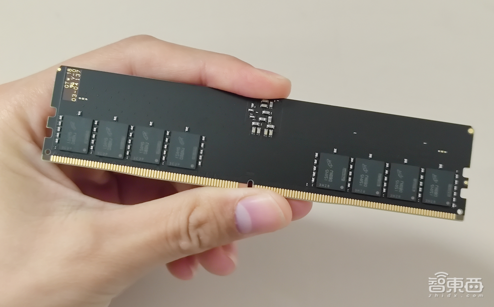 12代酷睿首发评测:干翻苹果碾压AMD,英特尔逆风翻盘稳了?