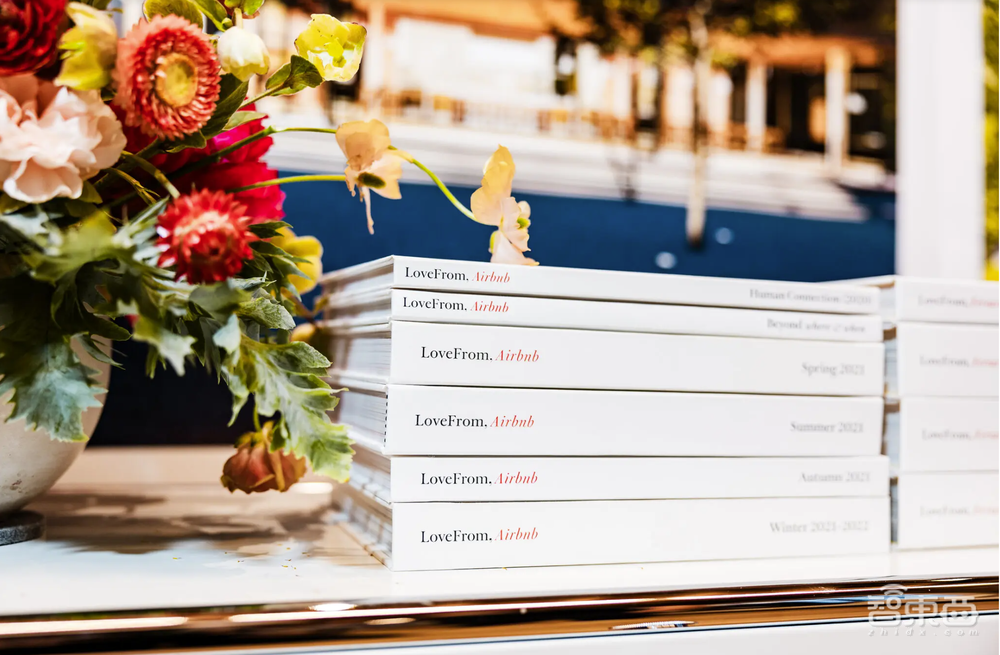 苹果设计传奇人物Jony Ive透露创业进展,确认与OpenAI合作AI硬件,今年有望筹资10亿美元