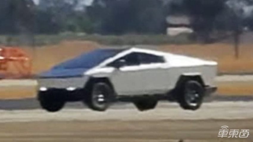 特斯拉发布第三季度财报，车辆产销量均破23万，净利润史上最佳