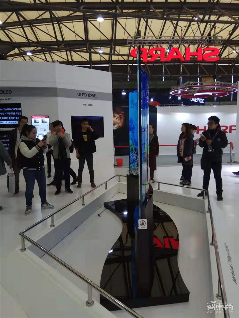 余承东开炮!海尔美的各霸一馆,在AWE看智能家居落地血拼