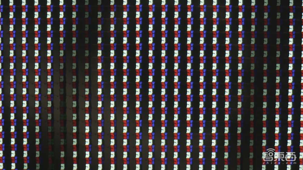 从张艺谋到雷军,谁吹爆了透明屏神话?