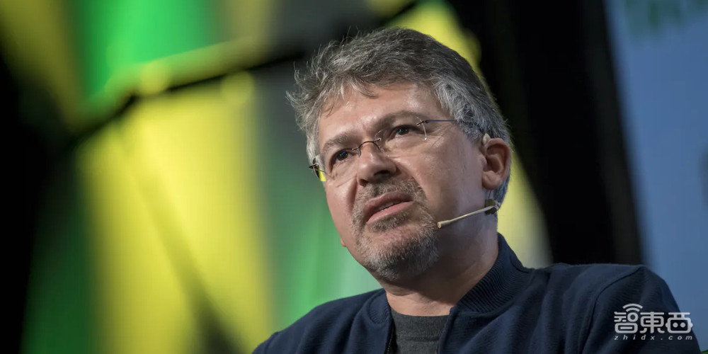 苹果大模型核心团队首次曝光！每天砸数百万美元研发，传性能超GPT-3.5