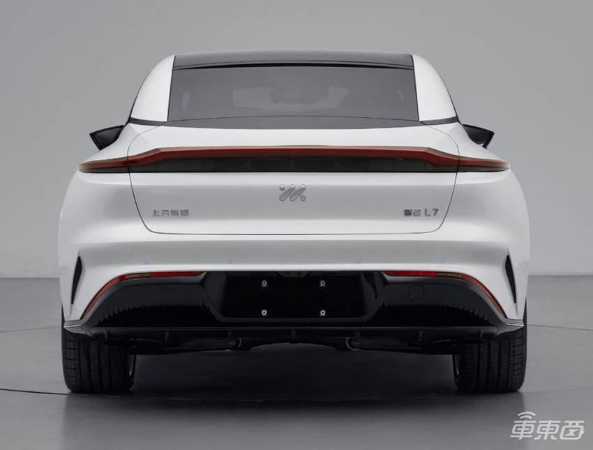 华为打响下半年新车第一枪！问界M7改款，阿维塔首款轿车曝光