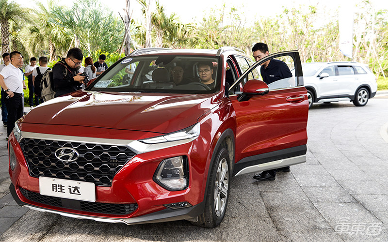 百度车载系统+L2级自动驾驶 三亚试驾第四代现代胜达