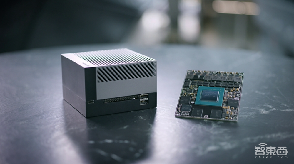 老黄数字人登场!英伟达秀“元宇宙”肌肉,推巴掌大AI超算和虚拟人平台