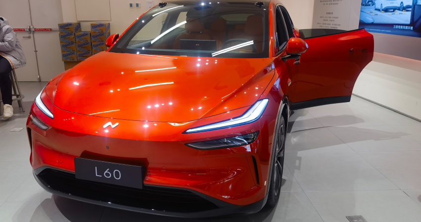 线下探店乐道：手握订单超5万，现在下单年后才能提车