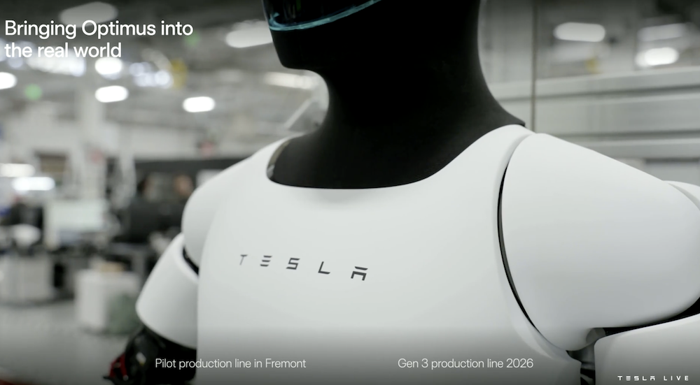 马斯克讨薪万亿美元成功！剧透特斯拉六大目标，满血FSD明年进入中国