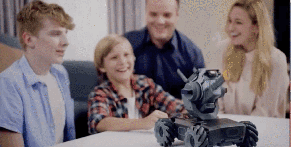 大疆推教育机器人套装!一机可拓展分拣机器人、运输机器人