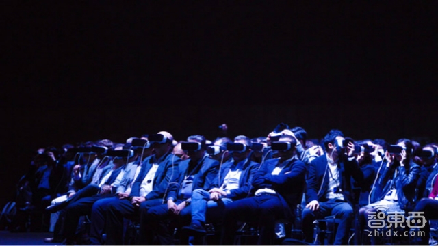 柳岩玩VR直播 娱乐圈的一场软色情把戏!