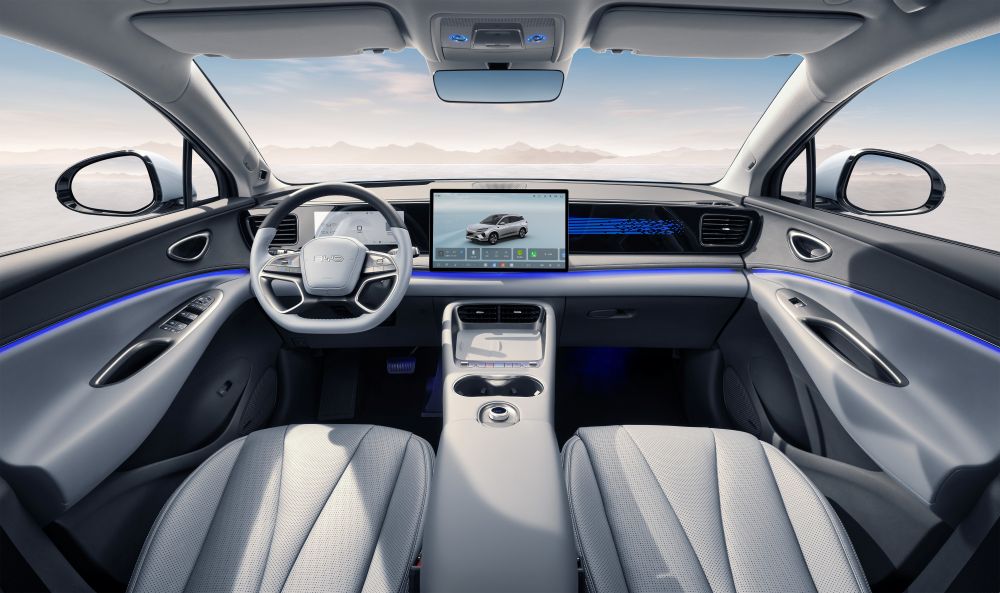 15.99万元起！比亚迪2026款海狮06 EV上市，闪充、天神之眼都上车了