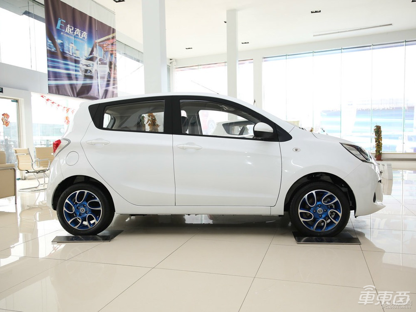 百年长安电车史：20年前就在搞新能源，还差一款爆款车