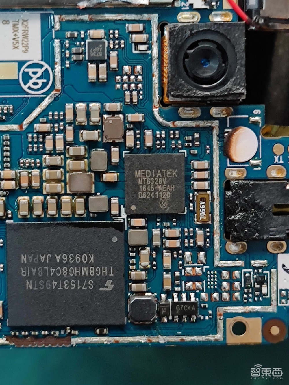 iPhone 13只要548元?暴力拆解山寨机,芯片竟是7年前的货