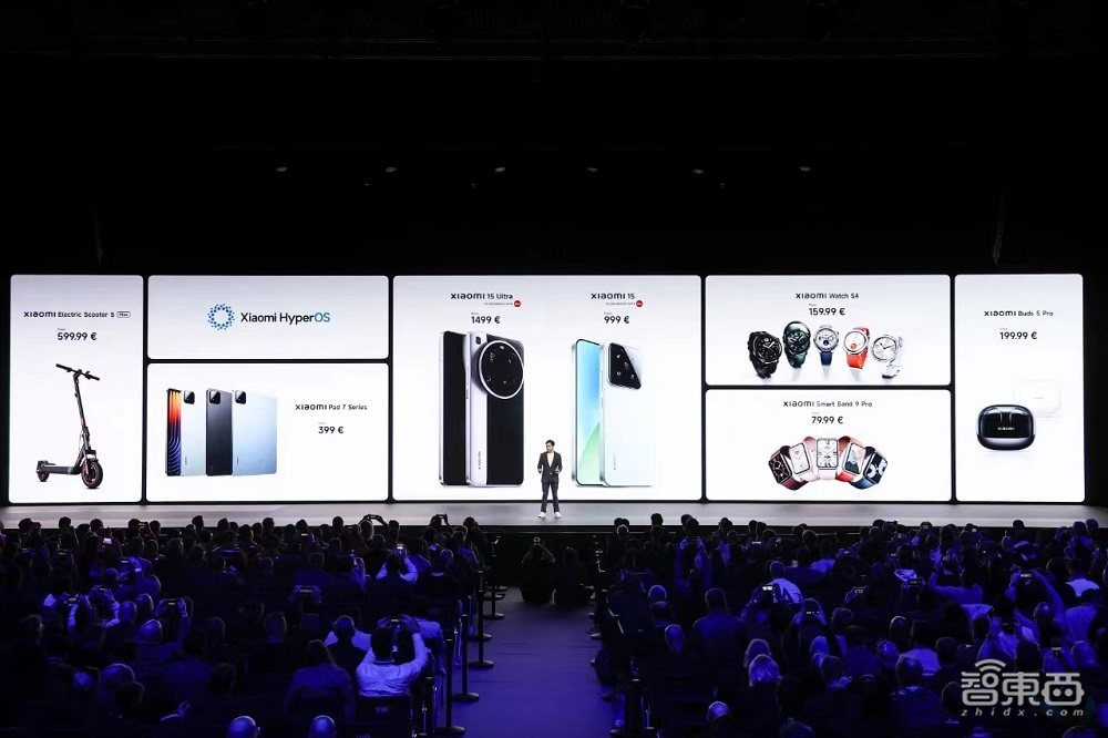 AI爆火MWC!AI OS席卷手机PC,国王点赞荣耀华为,中国企业霸场