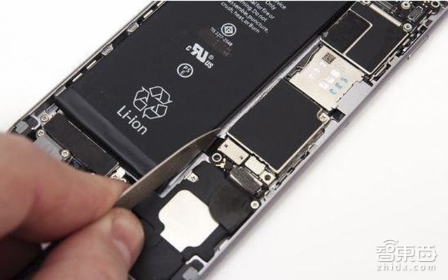 智东西晚报:MWC人工智能和物联网成新看点 北京35款新能源车完成备案