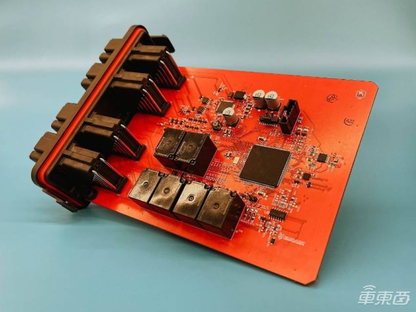 美国创企推通用型卡车自动驾驶系统 可适配多种车型