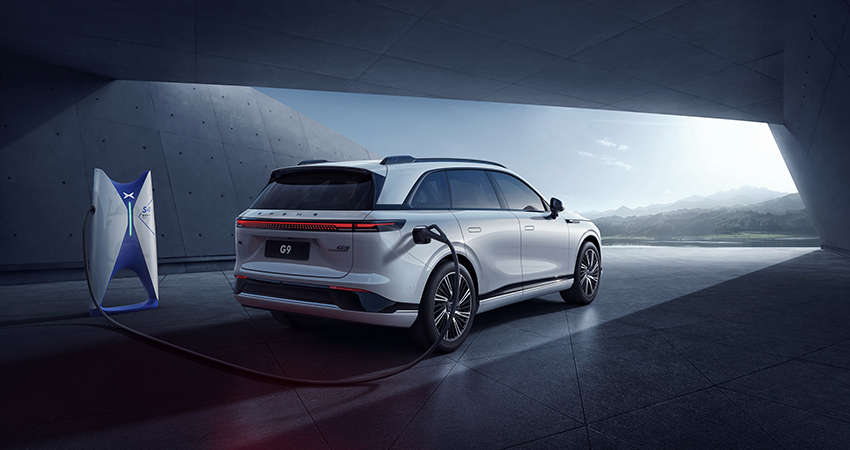 电动车超快充之战打响!14家车企布局,解读背后三大关键点