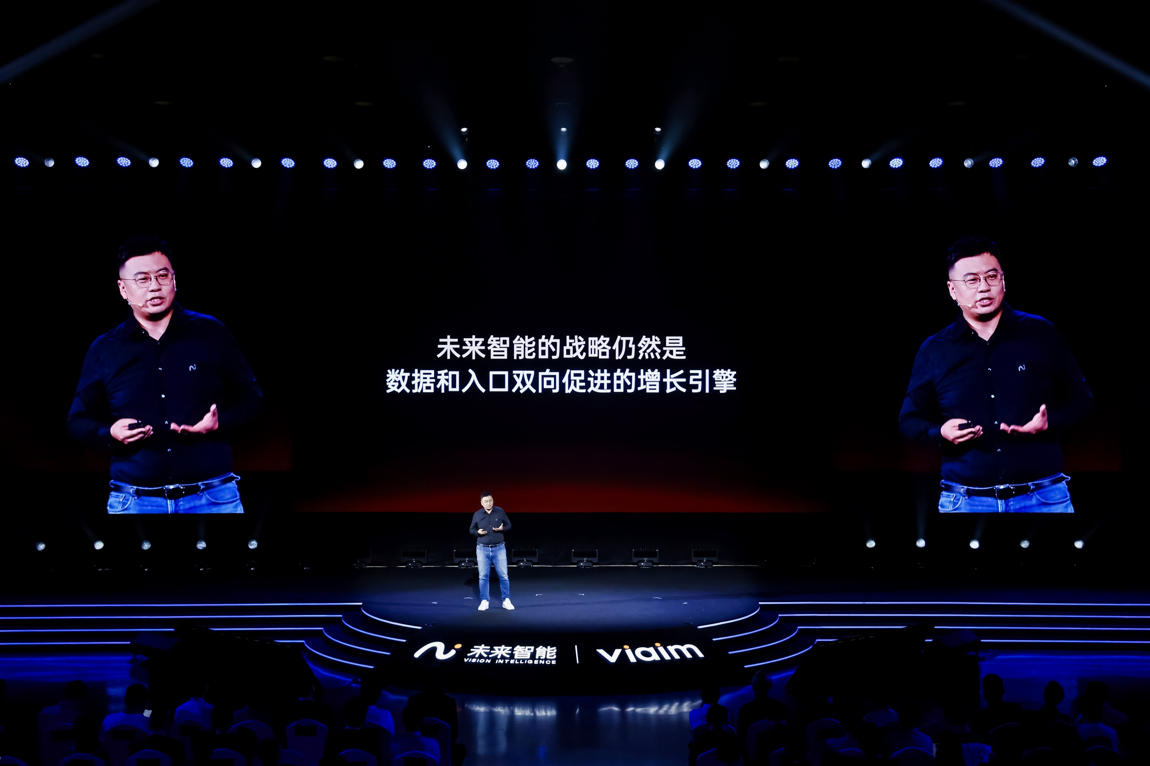 耳朵上的智能管家再进化!AI会议耳机玩家连发两大新品,大师级调音+全能会议助理上线