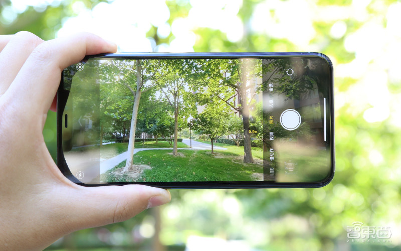 iPhone 11使用十天心得!告诉你苹果口碑逆袭的真相