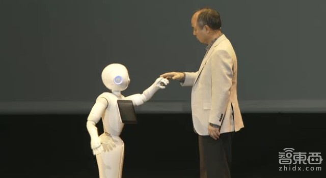 惊呆!马云百亿押宝的机器人Pepper大拆解