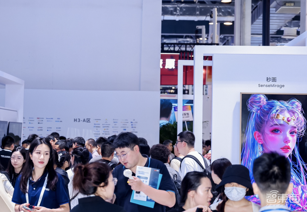 最强国产多模态大模型来了！硬刚GPT-4o，商汤现场演示实时音视频交互