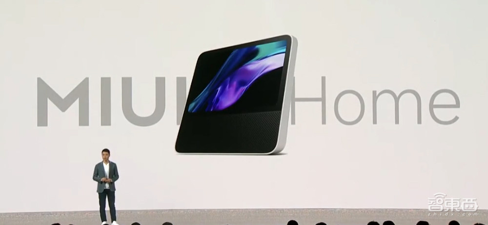 雷军正式宣战苹果!推双尺寸旗舰机,要砸1000亿搞研发