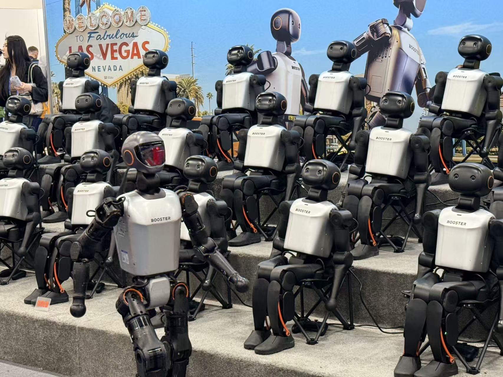 暴走2萬步逛遍CES2026：9大方向最火，中企霸場，機(jī)器人全明星大亂斗