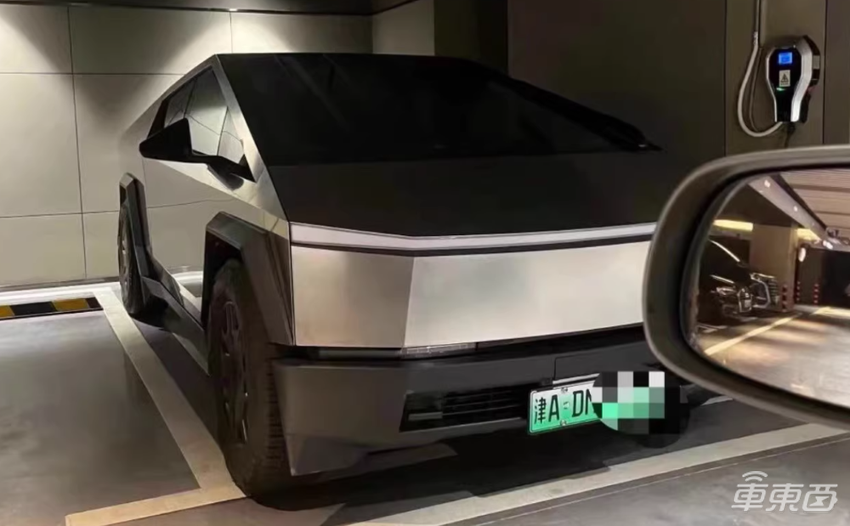 绿牌特斯拉赛博皮卡现身天津街头!二手平台抬价到350万,曾有国内车主200万购入