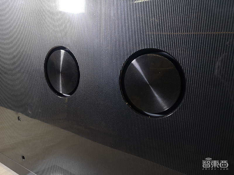 华为智慧屏首发体验!搭载鸿蒙OS+AI芯片,还有AI教你健身