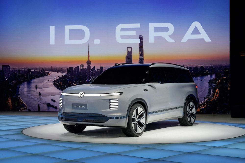 增程车9年销量暴涨8万倍!7大海外车企集体入局,大众回旋镖扎向自己