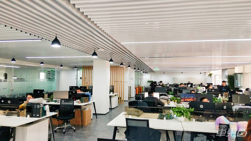 清华学霸组队造激光雷达,获英特尔投资!