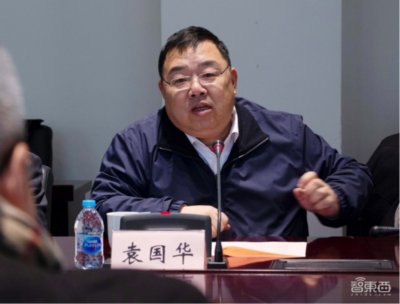 打造世界級產(chǎn)業(yè)集群，嬴徹科技落地上海臨港加速物流自動駕駛