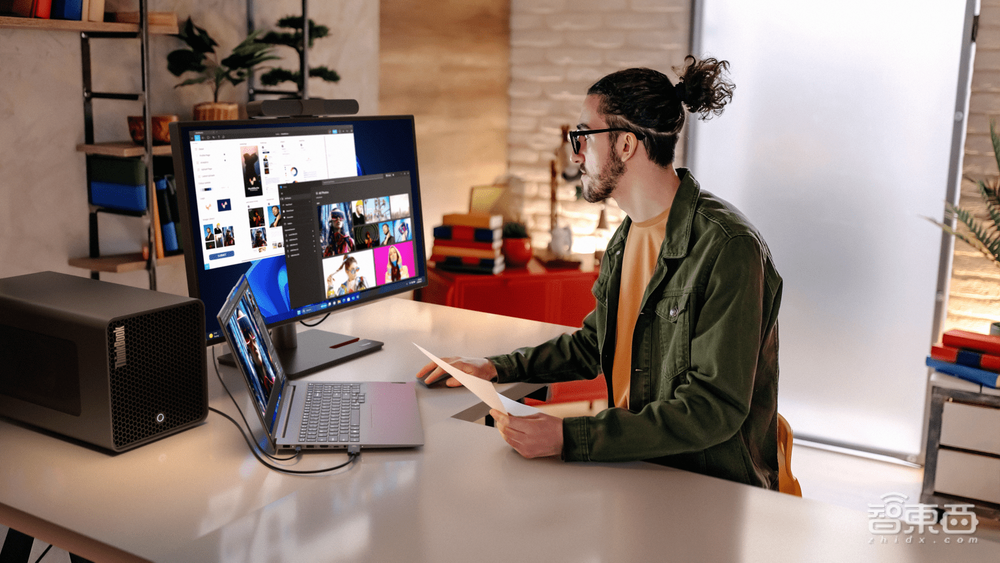 AI PC大爆发!联想集团CES连甩40余款重磅新品,要做生态组织者