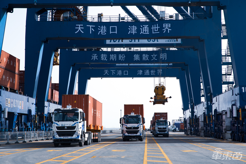 对话主线科技张天雷:自动驾驶卡车明年量产,已有数千意向订单