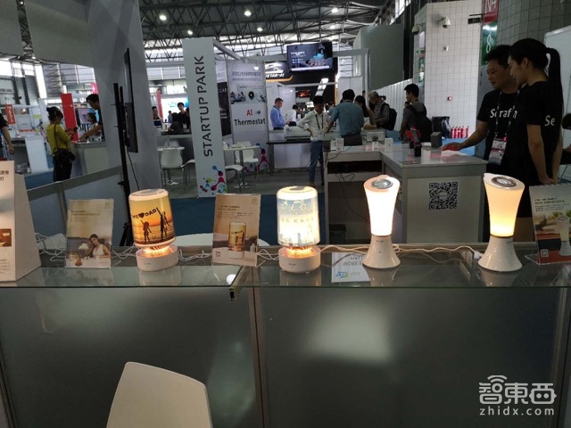 智能语音产业井喷:AI音箱与蓝牙音箱同场“互撕”