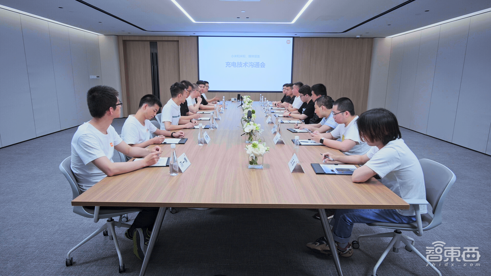 从27W到200W，智能手机快充，什么时候是个头？