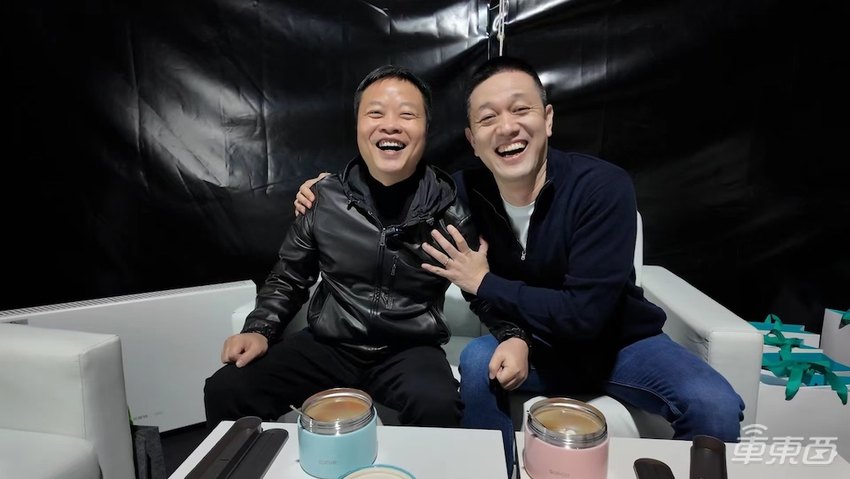 上到81.8万下到14.8万，李斌一口气发了最贵和最便宜的两款车