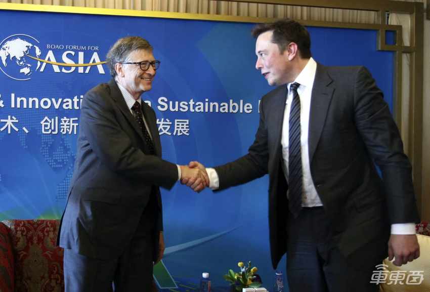 马斯克比尔盖茨恩仇录:从同台畅谈到隔空互怼,已过招三回合