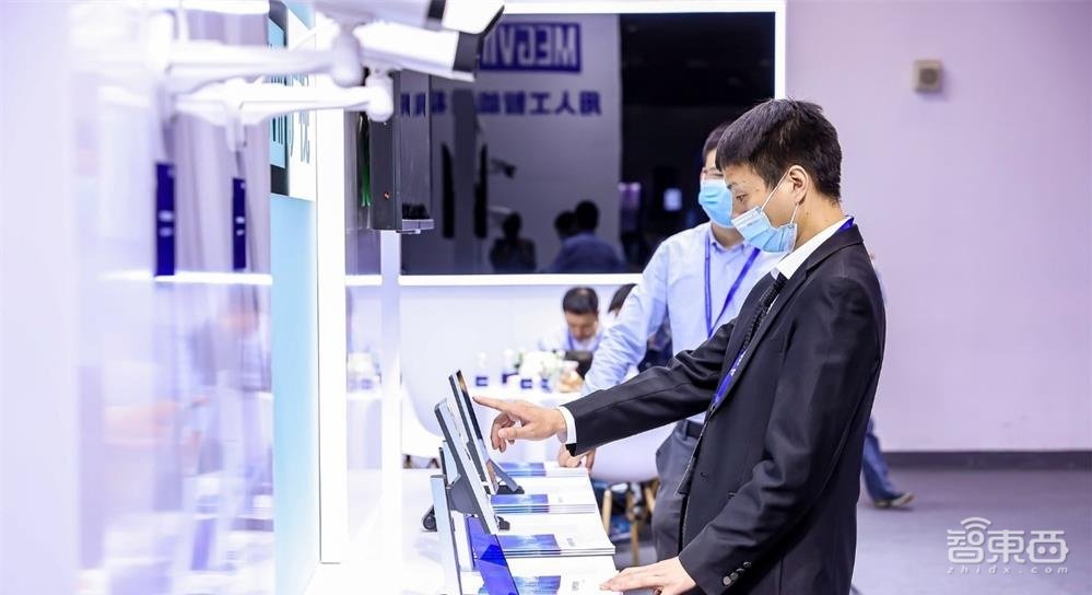 AI企业如何圈地智慧建筑万亿市场?专访旷视高级副总裁