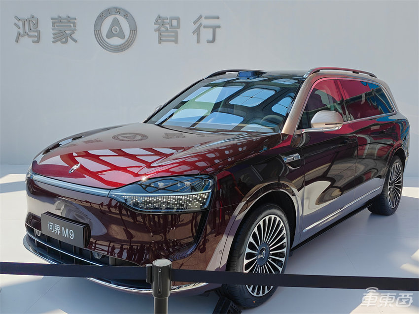 余承东出牌：智界牵手刘亦菲！一口气甩四款车，打满20～50万市场