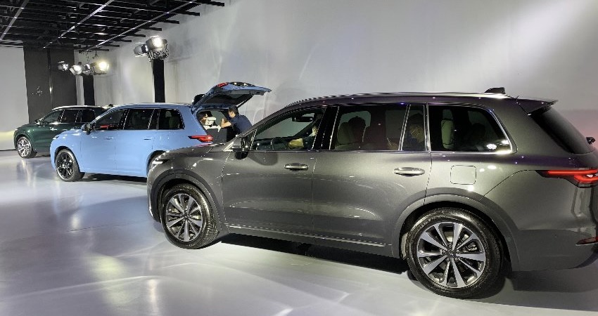 体验理想车机新版本：支持连续对话功能，语音助手更接近真人